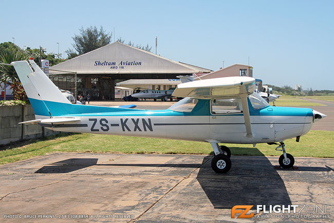 Cessna 152 ZS-KXN Virginia Airport FAVG