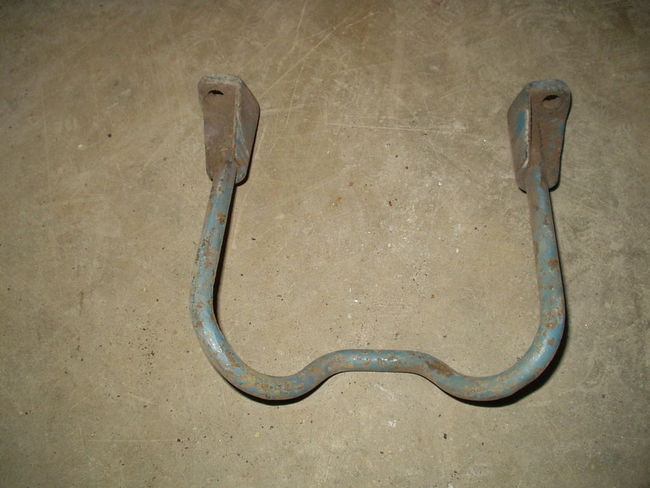 engine lifting bracket 1