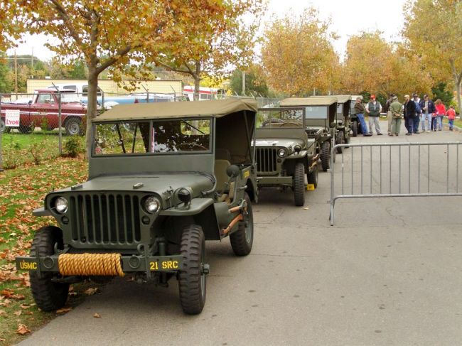 Auburn Veterans Day Parade