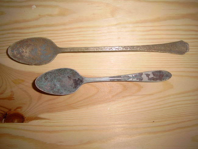 Spoons found in the sea