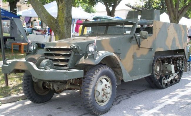 Neale1942Halftrack