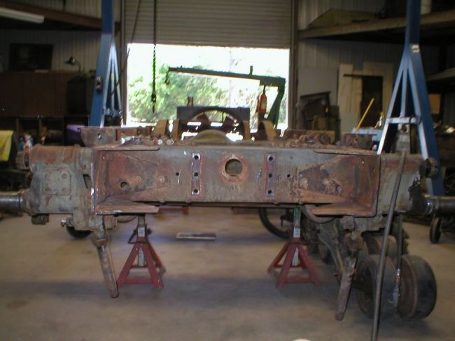 m2a1-rear-frame-crossmember-removed