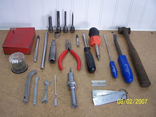 Tools used to overhaul